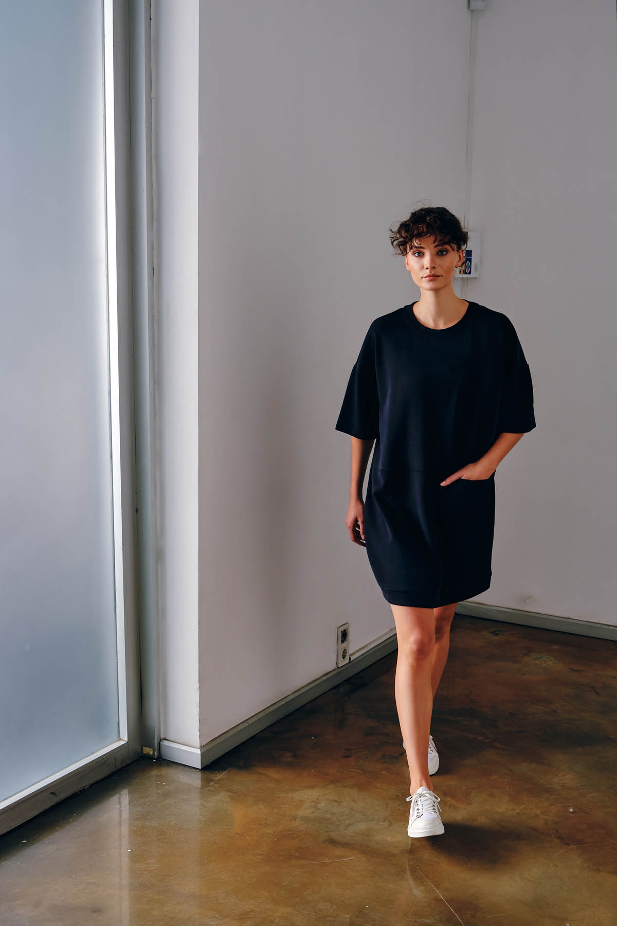 Kadın Soft Touch Cep Detaylı Kısa Kollu Elbise