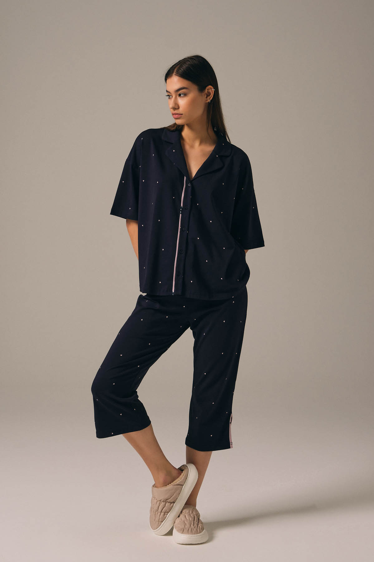 Kadın Pamuklu Yırtmaçlı Kısa Midi Pijama Altı