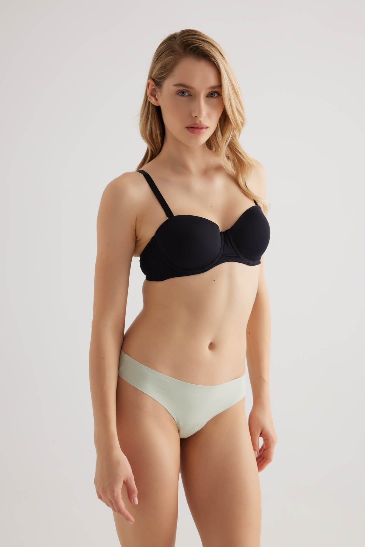 Kadın Basic Dikişsiz Pamuk String Külot