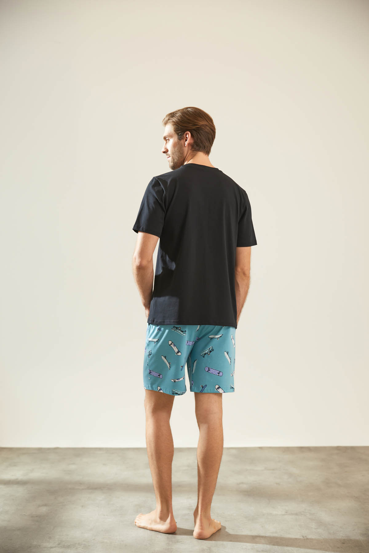 Erkek Pamuklu Kısa Kollu Şortlu Pijama Takımı