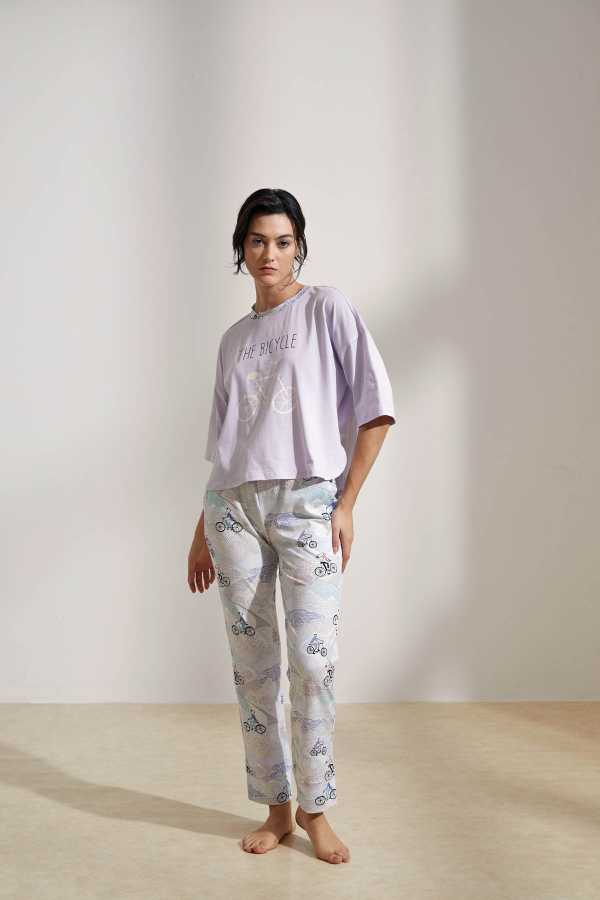 Kadın Pamuklu Kısa Kollu Uzun Pijama Takımı