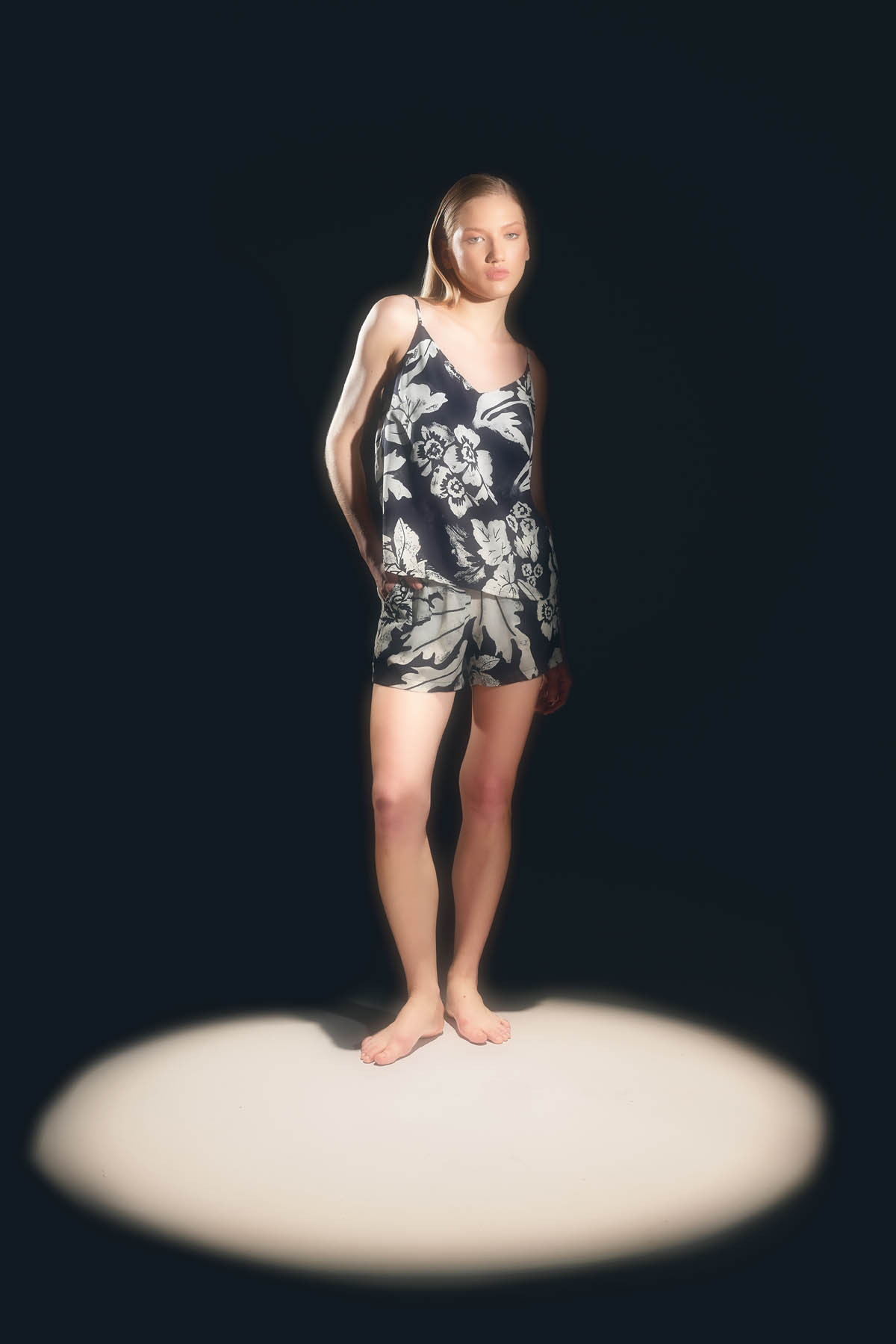 Kadın Vegan Dokuma Ayarlanır İp Askılı V Yaka Atlet