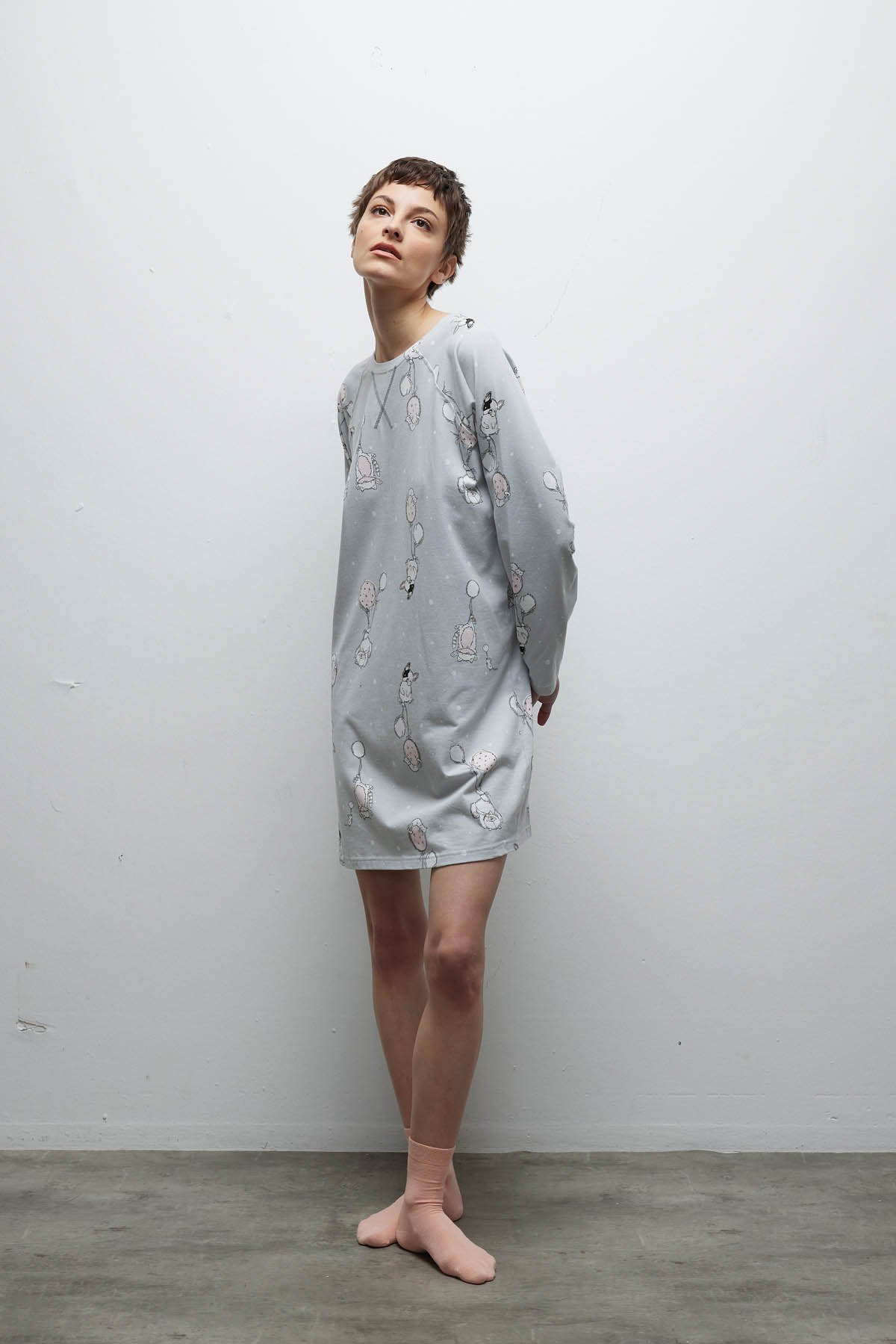 Kadın Pamuklu Uzun Reglan Kollu Gecelik