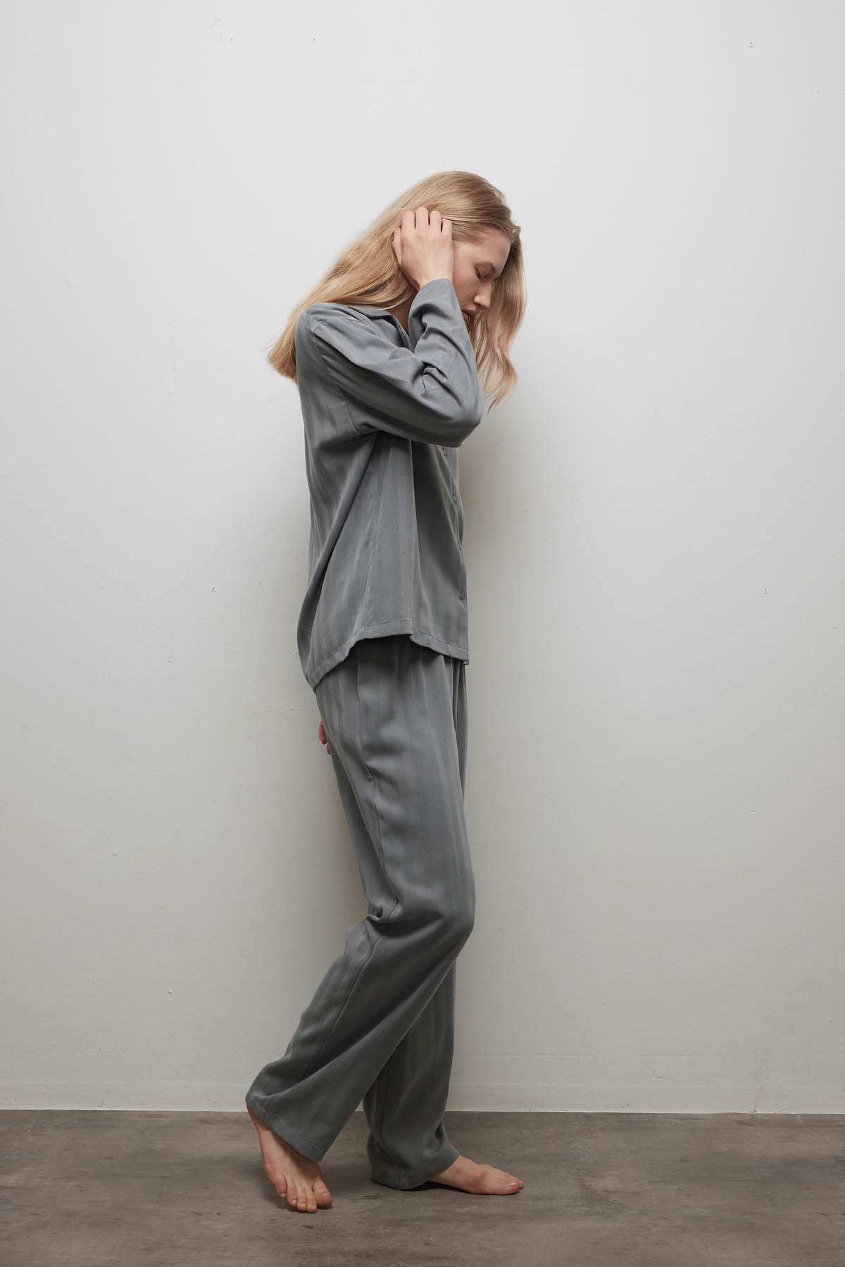 Kadın Jakarlı Dokuma Uzun Kollu Gömlek