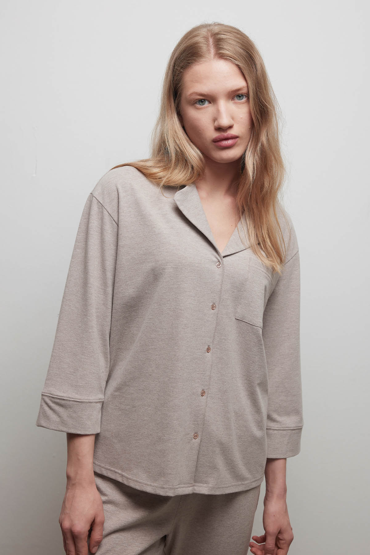 Kadın Pamuklu Uzun Kollu Gömlek Pijama Üstü