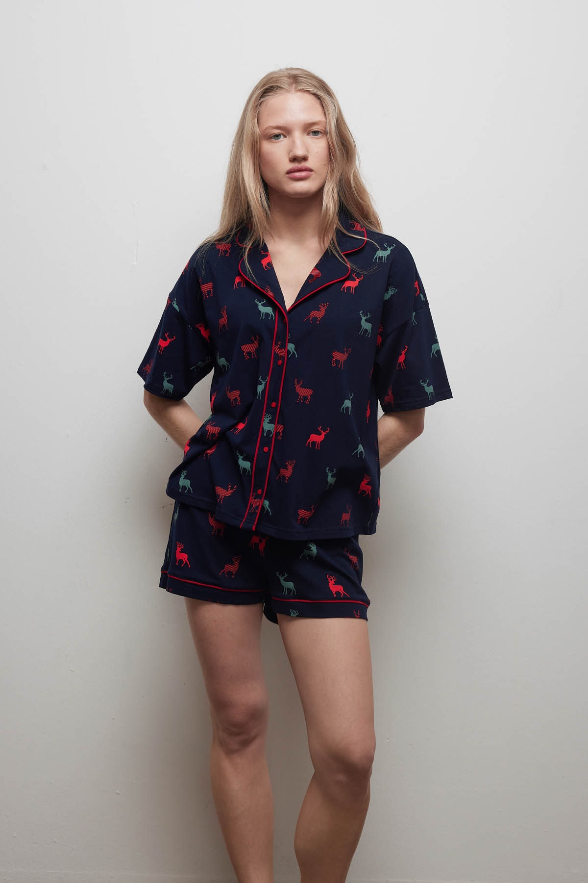 Kadın Pamuklu Kısa Kollu Gömlek Şortlu Pijama Takımı