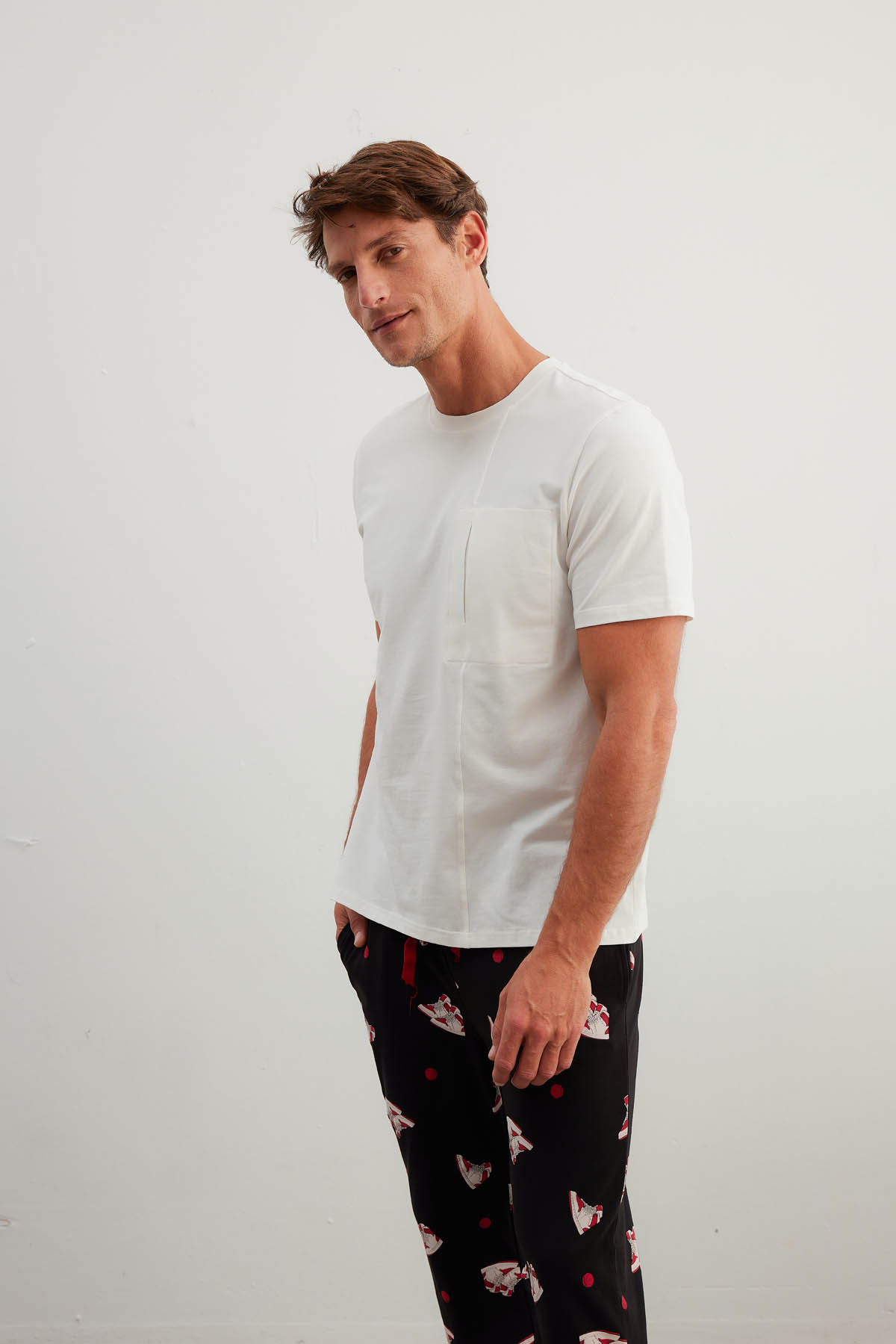 Erkek Pamuklu Kısa Kollu Cep Detaylı Pijama Üstü