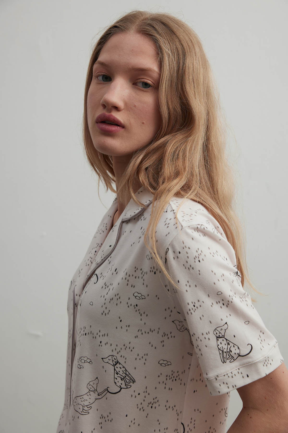 Kadın Pamuklu Gömlek Yaka Kısa Kollu Pijama Üstü