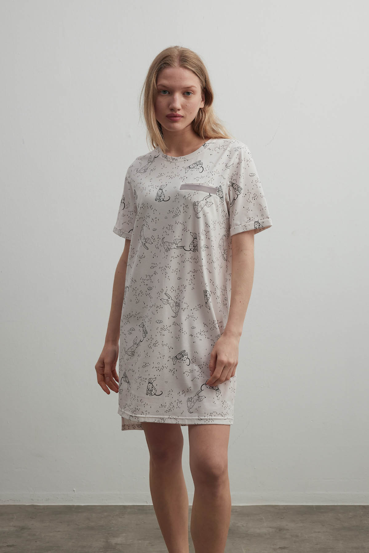 Kadın Pamuklu Kısa Kollu Gecelik