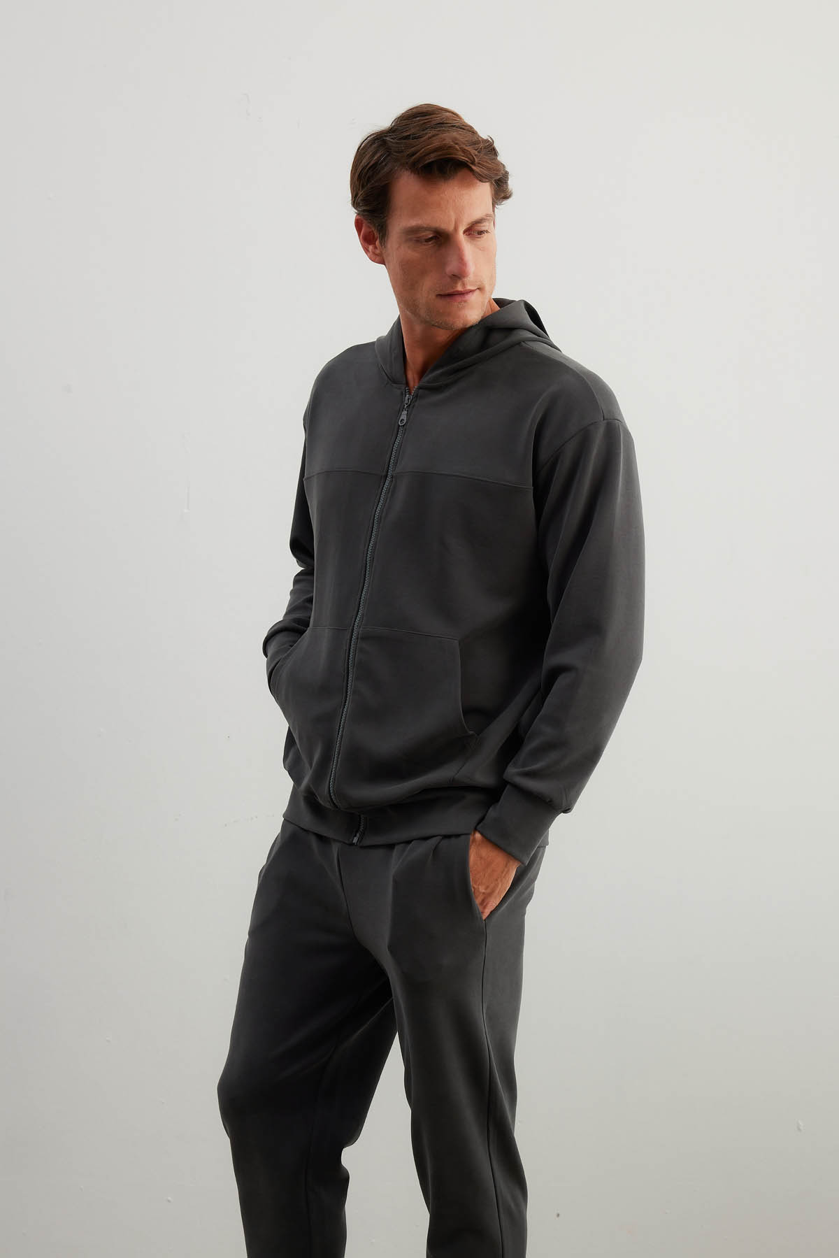 Erkek Soft Touch Uzun Kollu Fermuarlı Sweatshirt